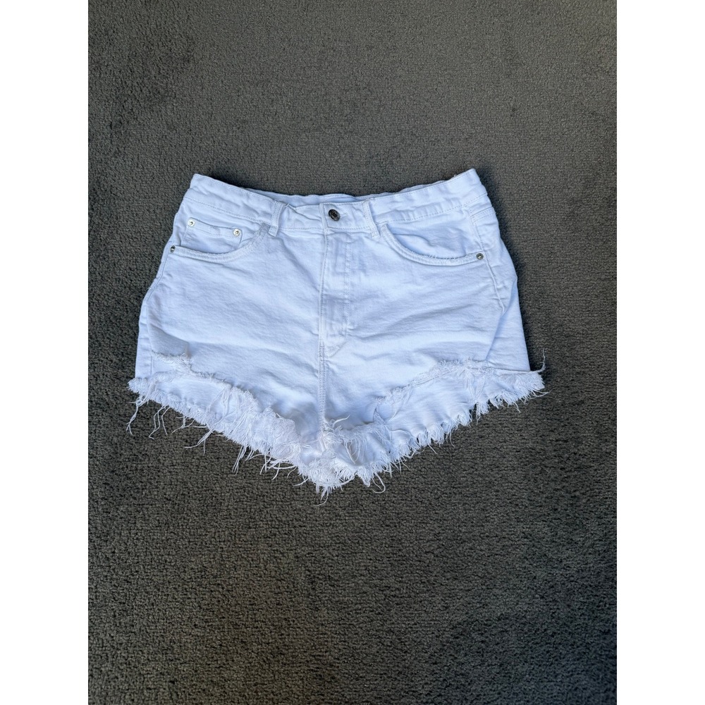 Zara White High Waisted Frayed Denim Shorts Size 10 Raw Hem Distressed